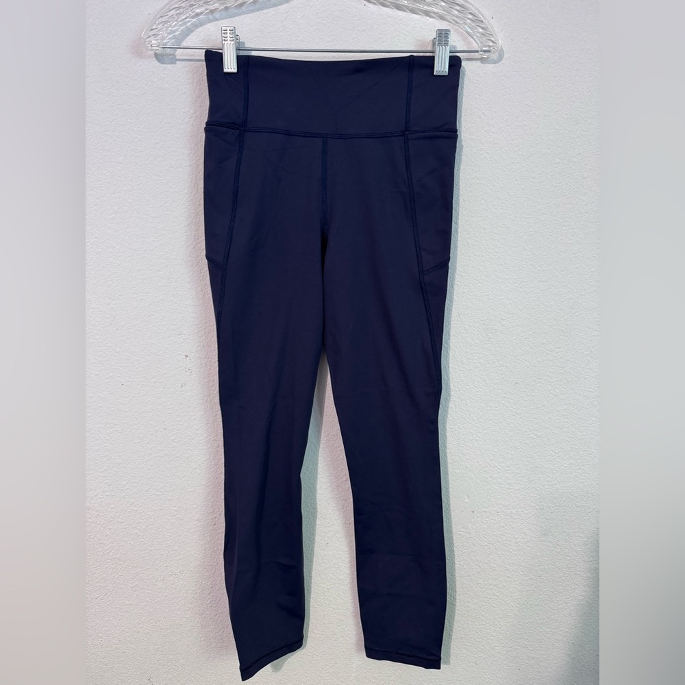 Lululemon leggings - Picture 4 of 11